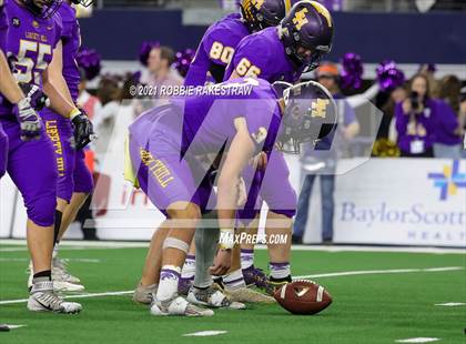 Thumbnail 2 in South Oak Cliff vs. Liberty Hill (UIL Football 5A D2 Finals) photogallery.