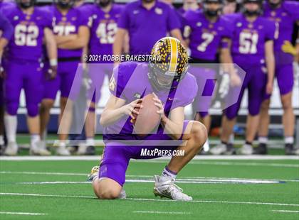 Thumbnail 2 in South Oak Cliff vs. Liberty Hill (UIL Football 5A D2 Finals) photogallery.