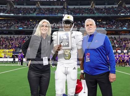 Thumbnail 3 in South Oak Cliff vs. Liberty Hill (UIL Football 5A D2 Finals) photogallery.