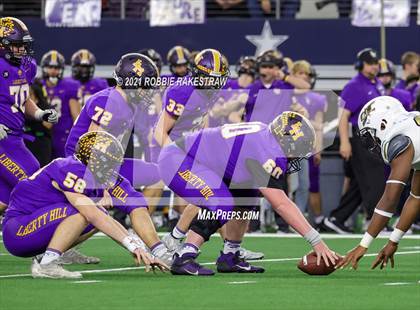 Thumbnail 3 in South Oak Cliff vs. Liberty Hill (UIL Football 5A D2 Finals) photogallery.