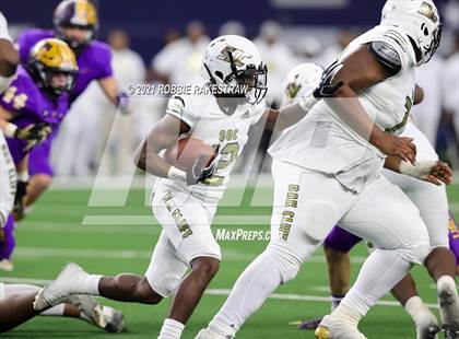 Thumbnail 1 in South Oak Cliff vs. Liberty Hill (UIL Football 5A D2 Finals) photogallery.