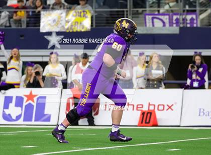 Thumbnail 1 in South Oak Cliff vs. Liberty Hill (UIL Football 5A D2 Finals) photogallery.