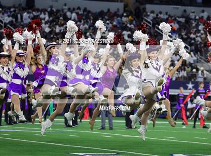 Thumbnail 3 in South Oak Cliff vs. Liberty Hill (UIL Football 5A D2 Finals) photogallery.