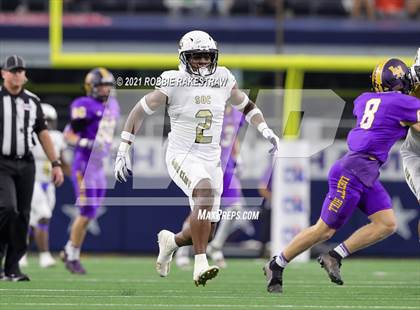 Thumbnail 2 in South Oak Cliff vs. Liberty Hill (UIL Football 5A D2 Finals) photogallery.