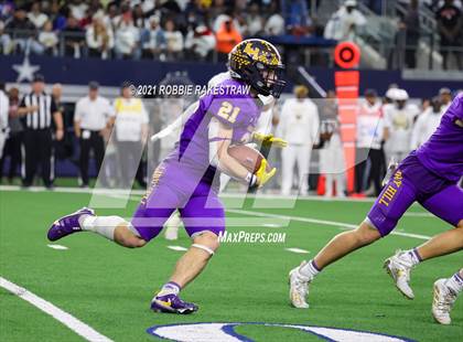 Thumbnail 1 in South Oak Cliff vs. Liberty Hill (UIL Football 5A D2 Finals) photogallery.
