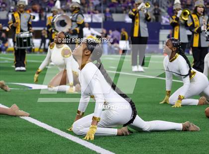 Thumbnail 1 in South Oak Cliff vs. Liberty Hill (UIL Football 5A D2 Finals) photogallery.