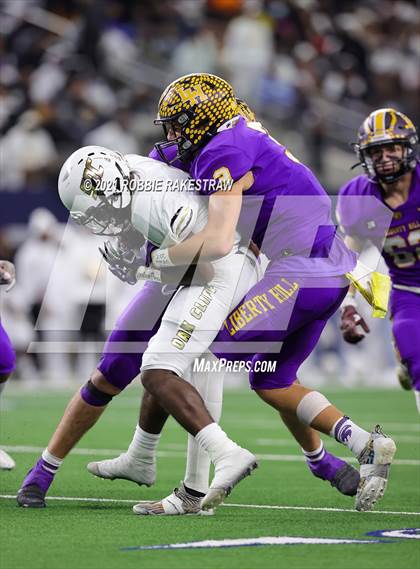 Thumbnail 2 in South Oak Cliff vs. Liberty Hill (UIL Football 5A D2 Finals) photogallery.
