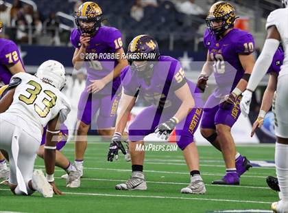 Thumbnail 2 in South Oak Cliff vs. Liberty Hill (UIL Football 5A D2 Finals) photogallery.