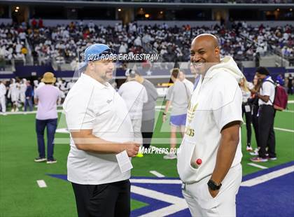 Thumbnail 3 in South Oak Cliff vs. Liberty Hill (UIL Football 5A D2 Finals) photogallery.