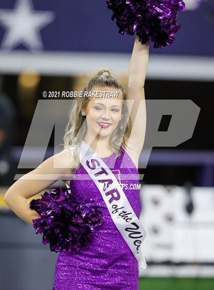 Thumbnail 3 in South Oak Cliff vs. Liberty Hill (UIL Football 5A D2 Finals) photogallery.