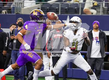 Thumbnail 1 in South Oak Cliff vs. Liberty Hill (UIL Football 5A D2 Finals) photogallery.
