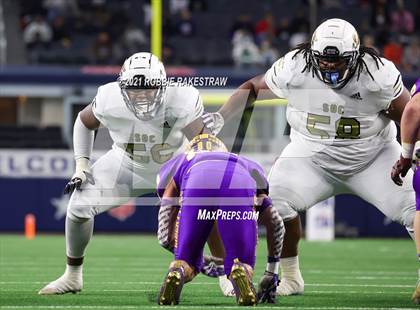 Thumbnail 3 in South Oak Cliff vs. Liberty Hill (UIL Football 5A D2 Finals) photogallery.