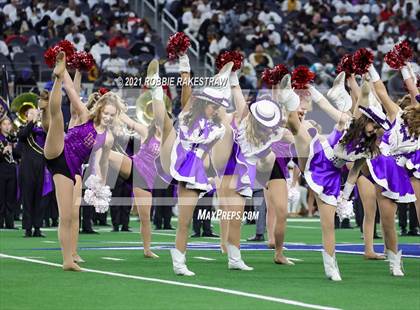 Thumbnail 1 in South Oak Cliff vs. Liberty Hill (UIL Football 5A D2 Finals) photogallery.