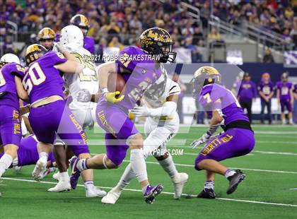 Thumbnail 2 in South Oak Cliff vs. Liberty Hill (UIL Football 5A D2 Finals) photogallery.