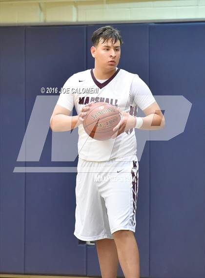 Thumbnail 1 in Lee [Robert E.] vs. Marshall photogallery.