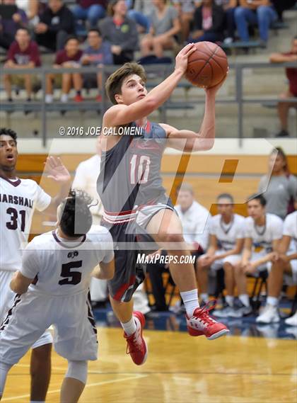 Thumbnail 2 in Lee [Robert E.] vs. Marshall photogallery.