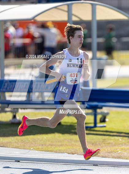 Thumbnail 3 in UF Relays (Saturday - 4 x 800 Meter Heat 2) photogallery.