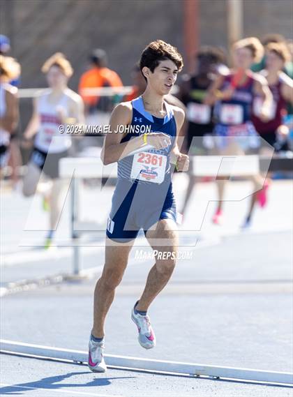 Thumbnail 1 in UF Relays (Saturday - 4 x 800 Meter Heat 2) photogallery.