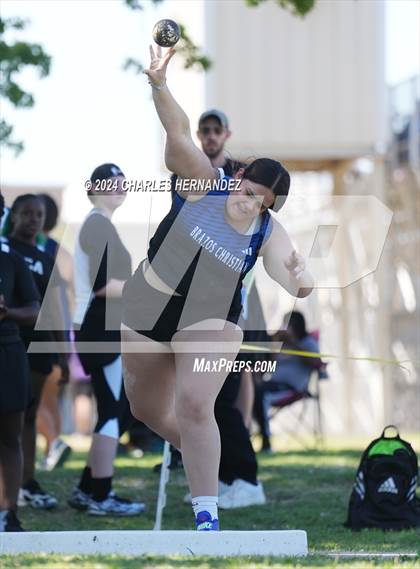 Thumbnail 2 in Battle of the Brazos (Shot Put & Long Jump) photogallery.