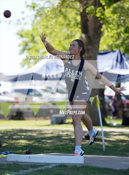 Thumbnail 2 in Battle of the Brazos (Shot Put & Long Jump) photogallery.
