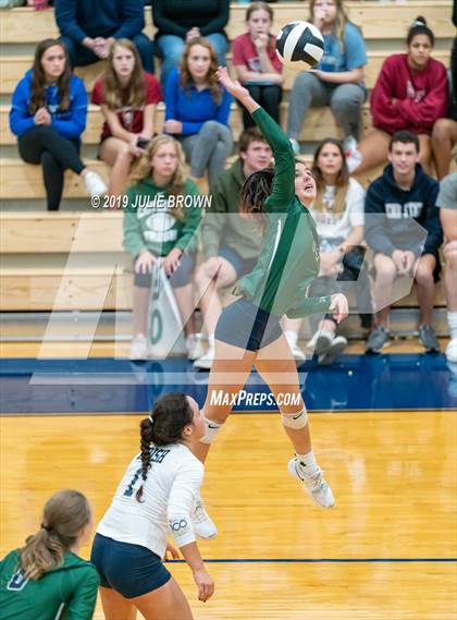 Thumbnail 2 in Cathedral vs Indianapolis Bishop Chatard (City Tourney Semifinal) photogallery.