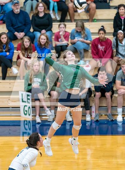 Thumbnail 2 in Cathedral vs Indianapolis Bishop Chatard (City Tourney Semifinal) photogallery.