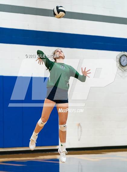 Thumbnail 2 in Cathedral vs Indianapolis Bishop Chatard (City Tourney Semifinal) photogallery.