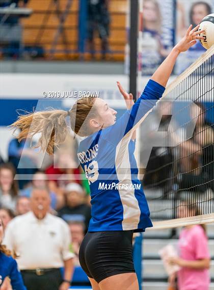 Thumbnail 1 in Cathedral vs Indianapolis Bishop Chatard (City Tourney Semifinal) photogallery.