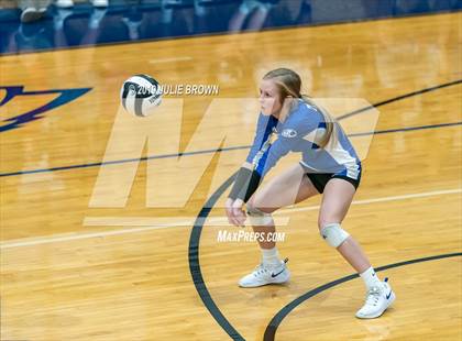 Thumbnail 1 in Cathedral vs Indianapolis Bishop Chatard (City Tourney Semifinal) photogallery.