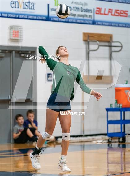 Thumbnail 2 in Cathedral vs Indianapolis Bishop Chatard (City Tourney Semifinal) photogallery.