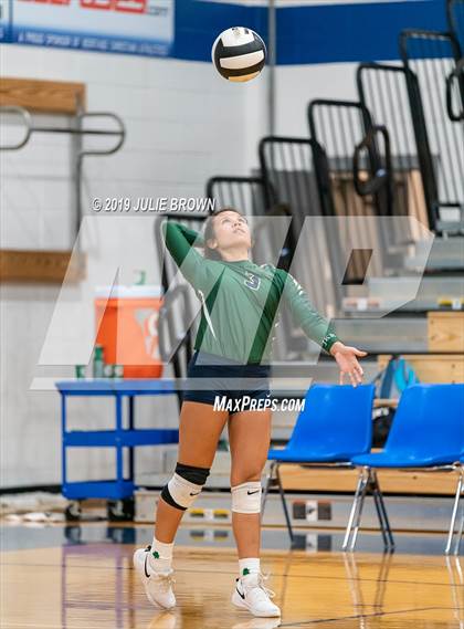 Thumbnail 1 in Cathedral vs Indianapolis Bishop Chatard (City Tourney Semifinal) photogallery.