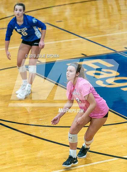 Thumbnail 3 in Cathedral vs Indianapolis Bishop Chatard (City Tourney Semifinal) photogallery.