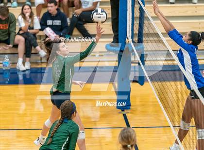 Thumbnail 1 in Cathedral vs Indianapolis Bishop Chatard (City Tourney Semifinal) photogallery.