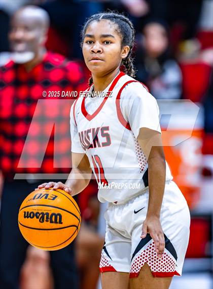 Thumbnail 1 in Seventy-First @ Hoke County photogallery.