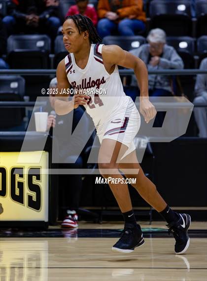 Thumbnail 2 in Cooper vs. Muenster (UIL Basketball 2A Area Final) photogallery.