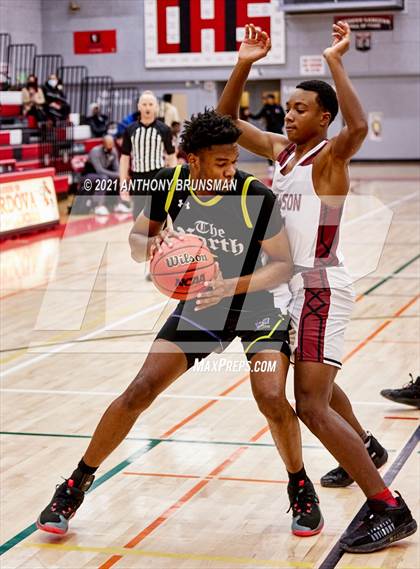 Thumbnail 1 in Johnson vs. Grant (Cordova Christmas Classic) photogallery.