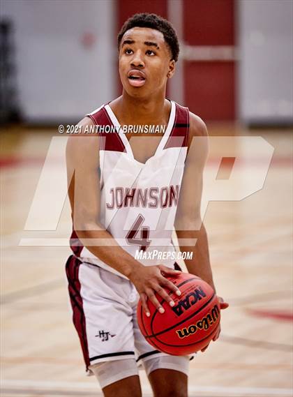 Thumbnail 1 in Johnson vs. Grant (Cordova Christmas Classic) photogallery.