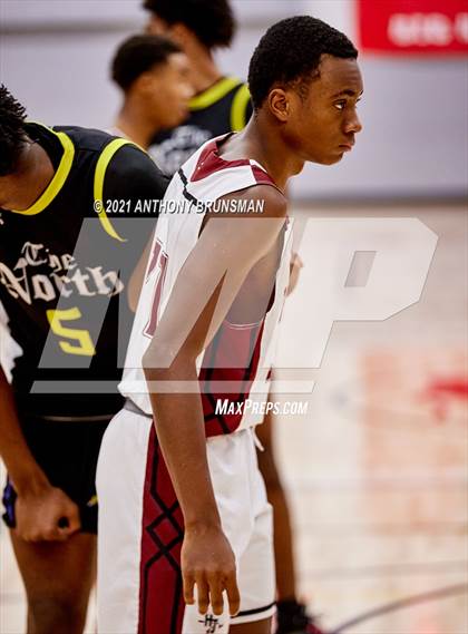 Thumbnail 1 in Johnson vs. Grant (Cordova Christmas Classic) photogallery.
