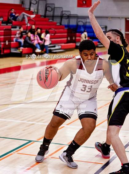 Thumbnail 1 in Johnson vs. Grant (Cordova Christmas Classic) photogallery.