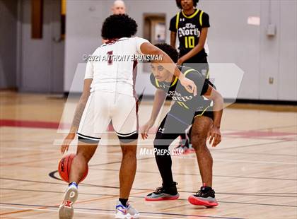 Thumbnail 2 in Johnson vs. Grant (Cordova Christmas Classic) photogallery.