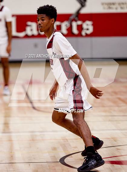 Thumbnail 1 in Johnson vs. Grant (Cordova Christmas Classic) photogallery.