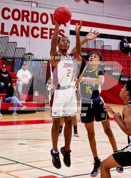 Thumbnail 2 in Johnson vs. Grant (Cordova Christmas Classic) photogallery.