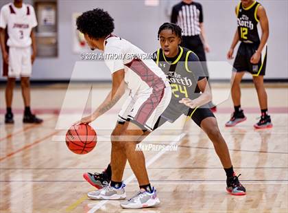 Thumbnail 1 in Johnson vs. Grant (Cordova Christmas Classic) photogallery.