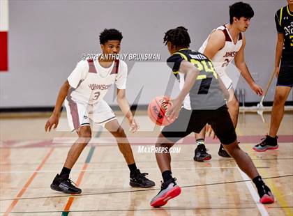 Thumbnail 3 in Johnson vs. Grant (Cordova Christmas Classic) photogallery.