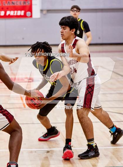 Thumbnail 3 in Johnson vs. Grant (Cordova Christmas Classic) photogallery.
