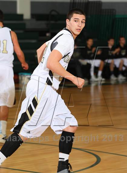 Thumbnail 2 in Leuzinger vs. Oak Park photogallery.
