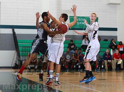 Thumbnail 3 in Leuzinger vs. Oak Park photogallery.