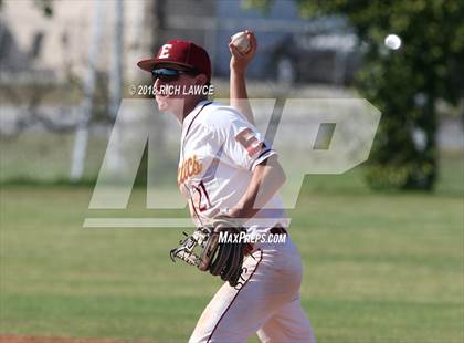 Thumbnail 1 in Foothill @ Esperanza photogallery.