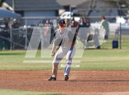 Thumbnail 1 in Foothill @ Esperanza photogallery.