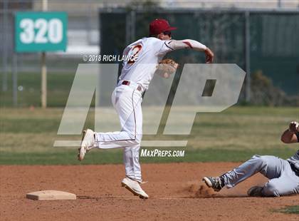 Thumbnail 2 in Foothill @ Esperanza photogallery.